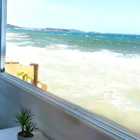 27m With Terrace - First Row Sea View 公寓