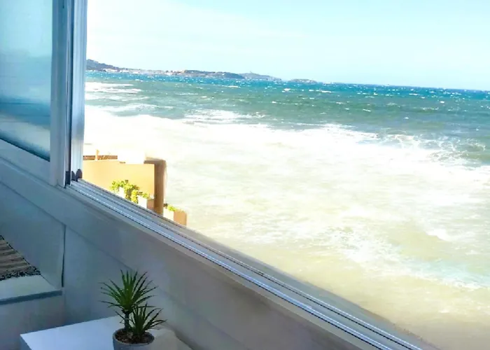 27m With Terrace - First Row Sea View Apartment
