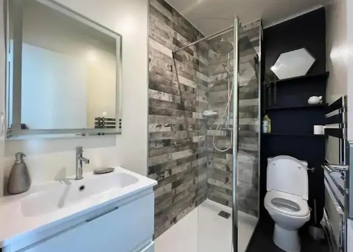 27m With Terrace - First Row Sea View