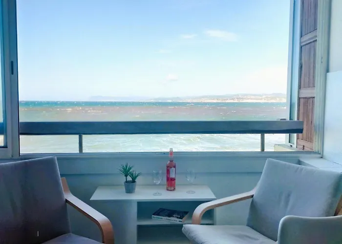 27m With Terrace - First Row Sea View 아파트 *
